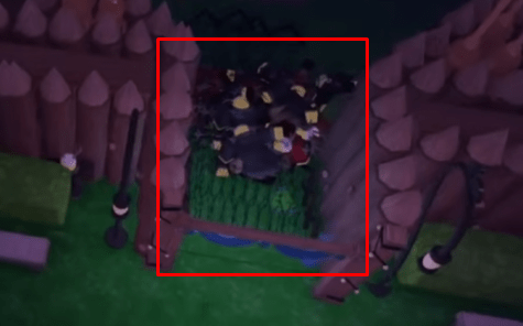 An example of a chokepoint with wires/spikes in 99 Nights in the Forest