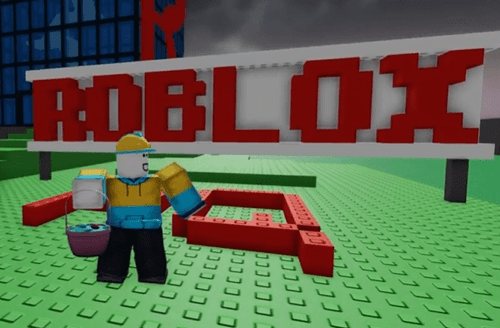 A Roblox Builders Club member wearing the exclusive hat and gear