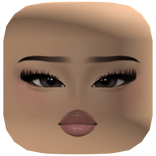 Prettiest grey lenses makeup