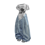 White Vintage Y2K Baggy Jeans Girl Outfit / 01