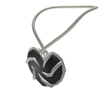 Dark Shrouded Heart Necklace [3.0]