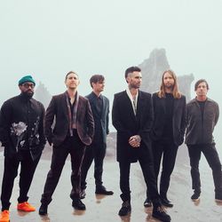 Maroon 5 profile picture